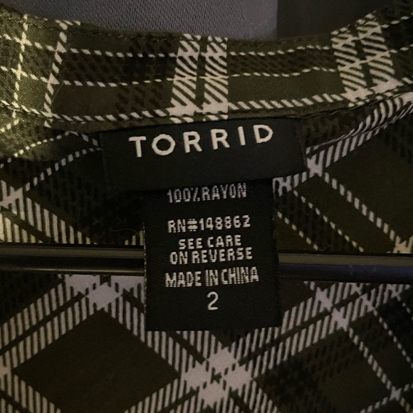 Green plaid - Picture 4 of 4